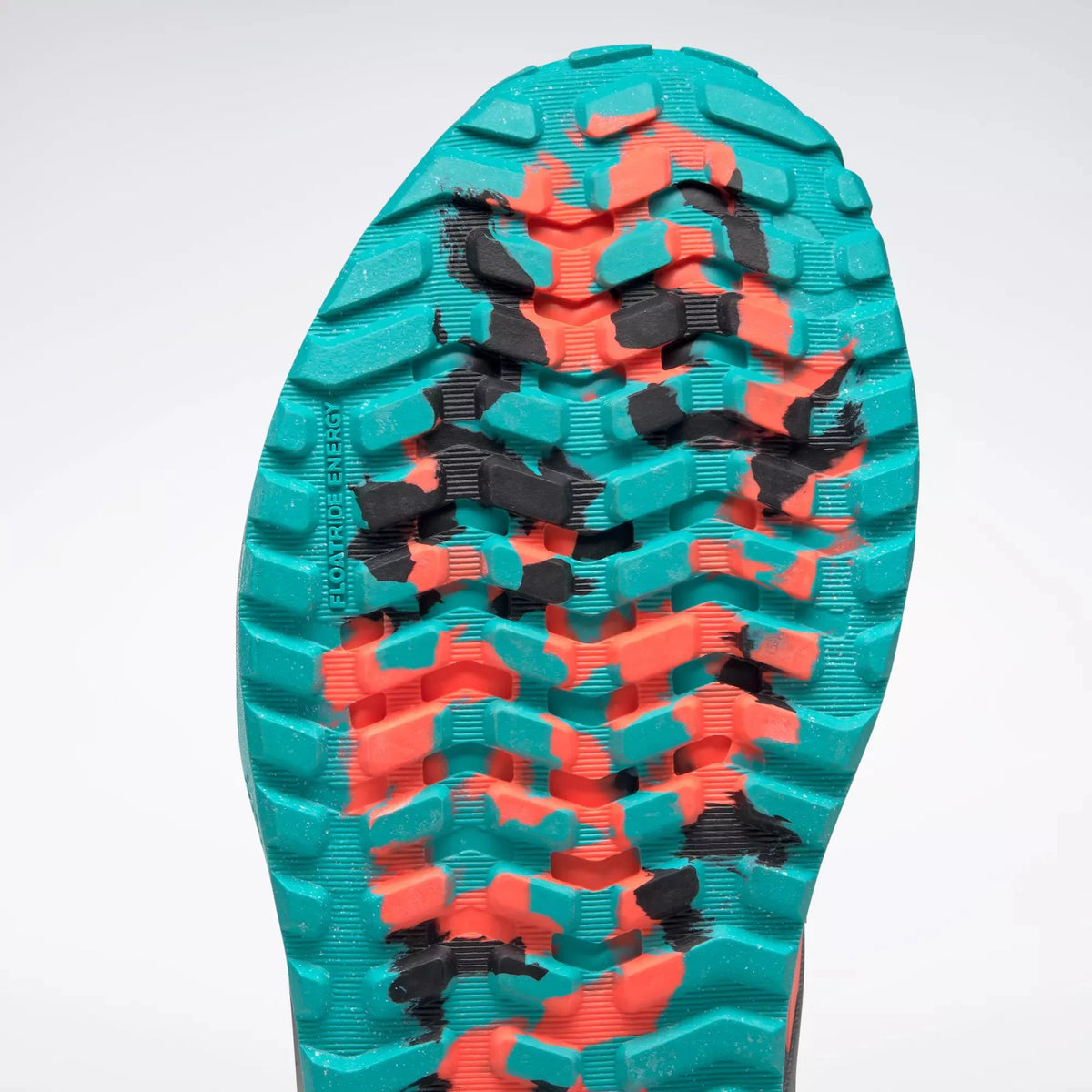 Cross Training Shoes E43400