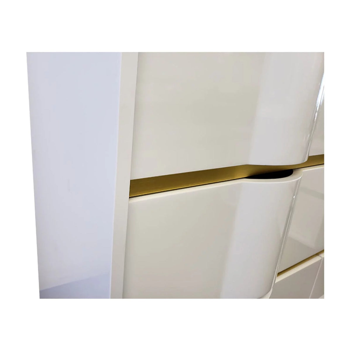 White 5-Drawer Poplar Wood Bedroom Chest B873001